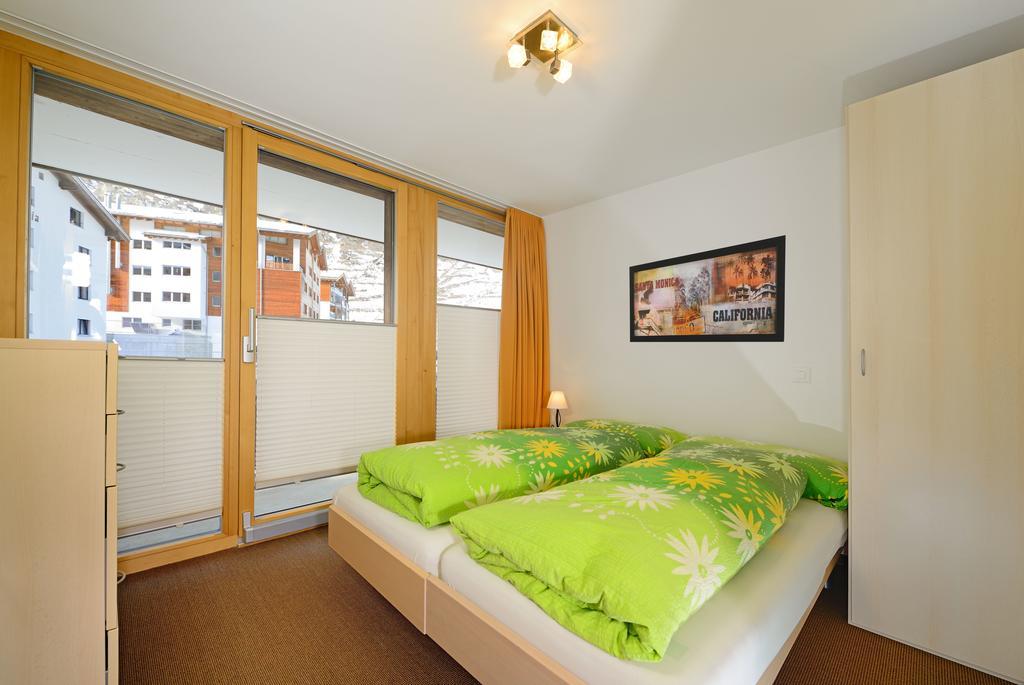 Ferienwohnung Haus Achilles Zermatt Kamer foto